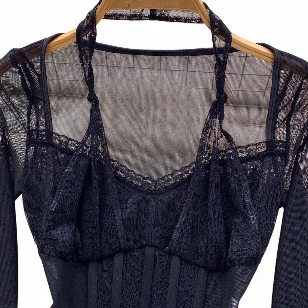 black lace coreset top with long sleeve